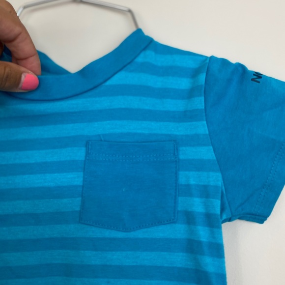 NEW North Face Infant 6-12M Blue Striped Tee - Picture 2 of 6